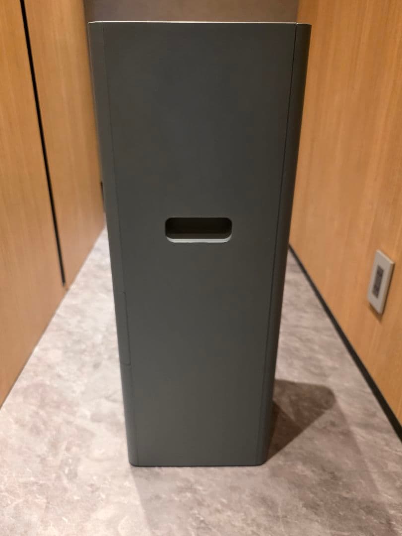 バルミューダ　BALMUDA The Pure A01A グレー　空気清浄機