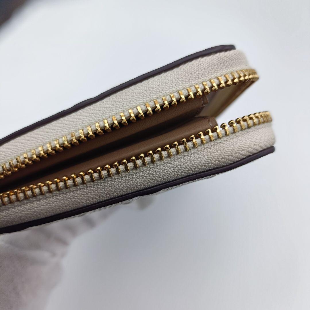 COACH コーチ C7220 シグネチャー エンボス ラウンドファスナー