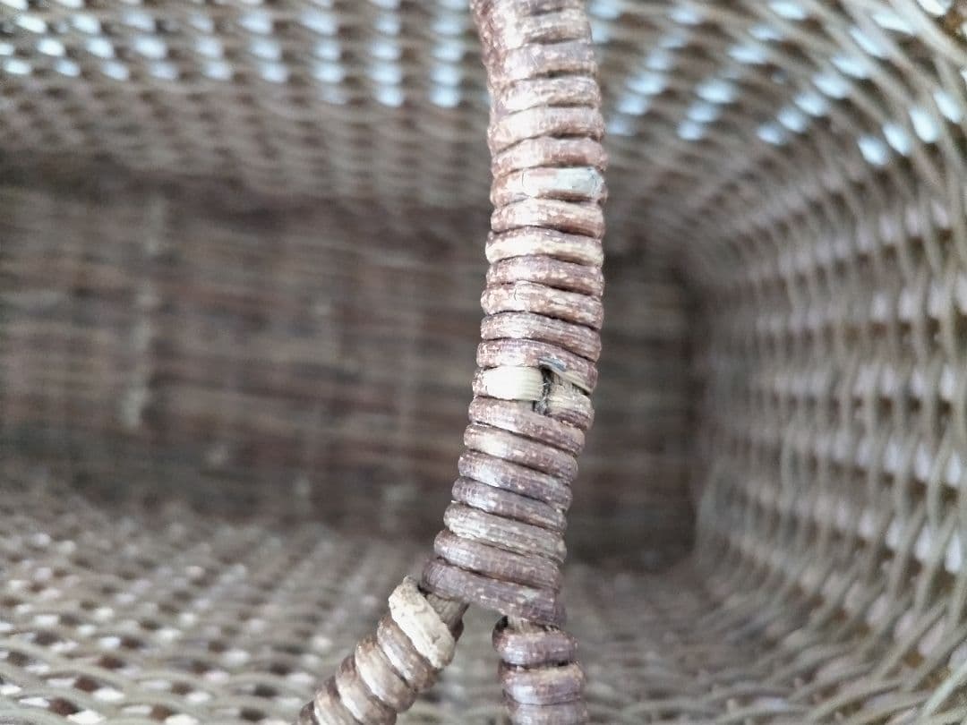 青森　宮本工芸　あけびカゴバッグ