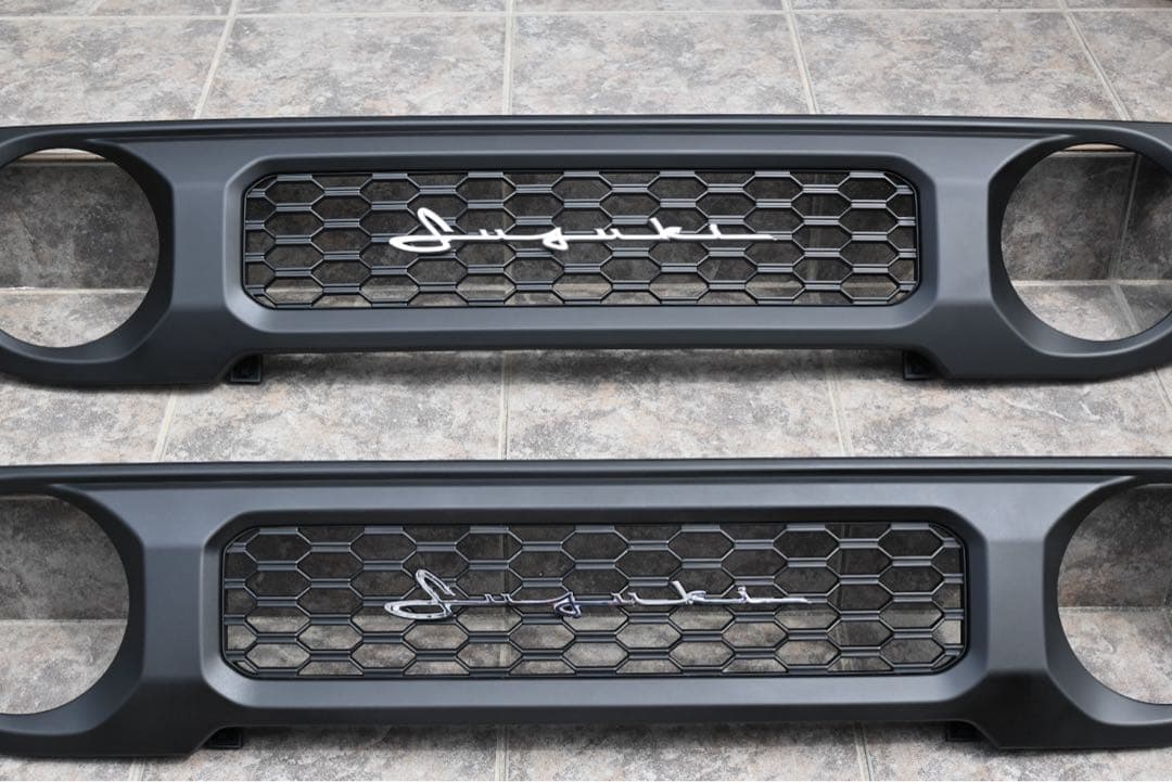 ジムニーjb64 74 シエラ共通　グリル　ラプターライナー塗装　新品未使用