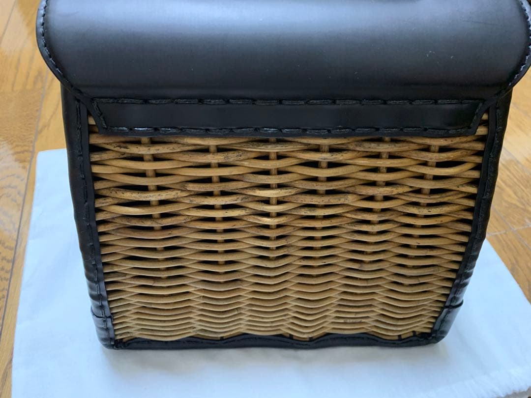 ebagos　エバゴス　カーフハンドバッグ M　ケリー　カーフレザー×紅籐 黒