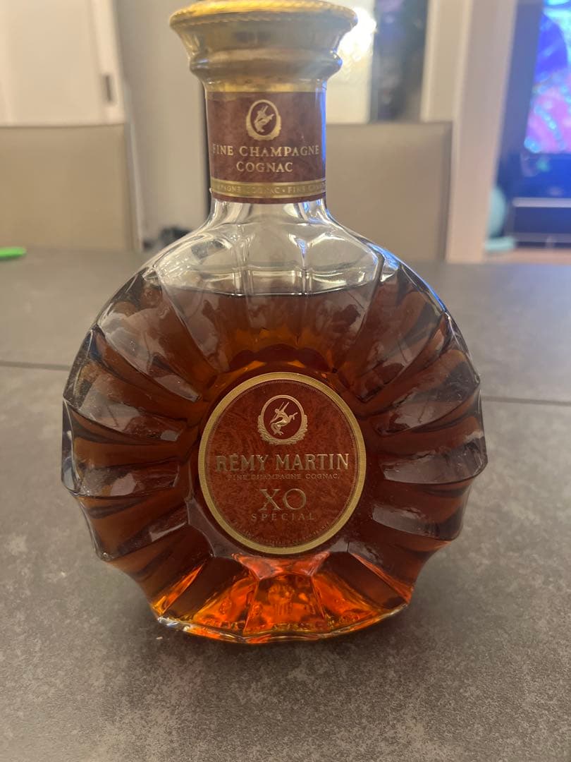 ブランデー REMY MARTIN XO 900ml 40%
