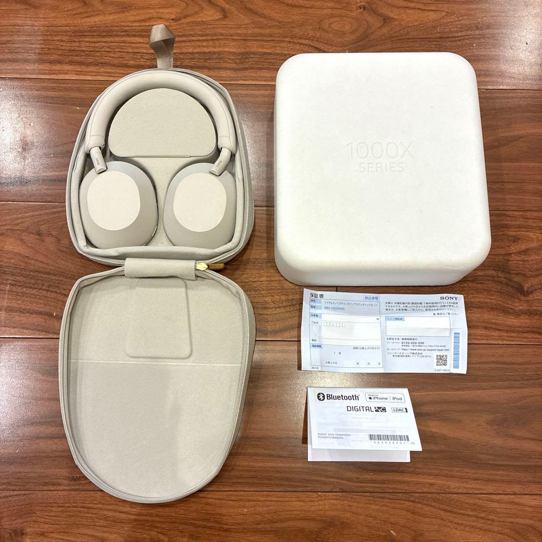 ヘッドホンsony wh1000x-m5