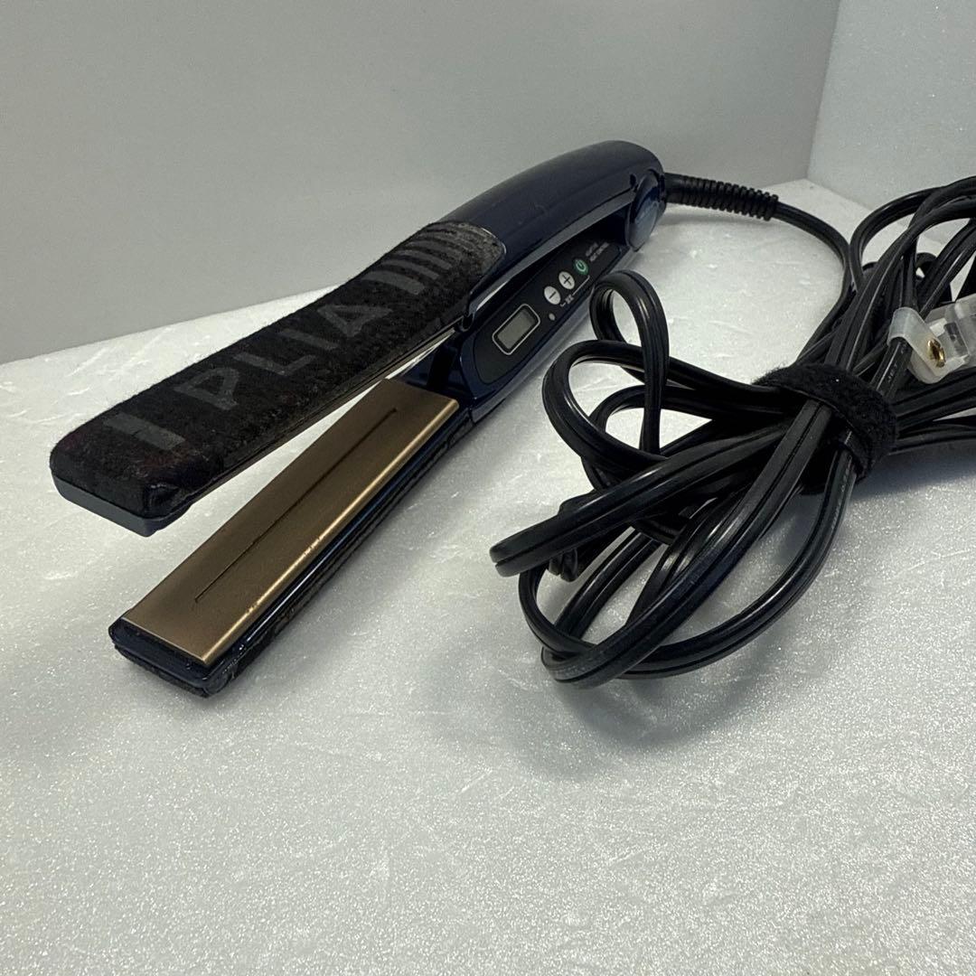 プラス93 ルベル　プライア　ストレートアイロン　LEBEL PLIA　美容室