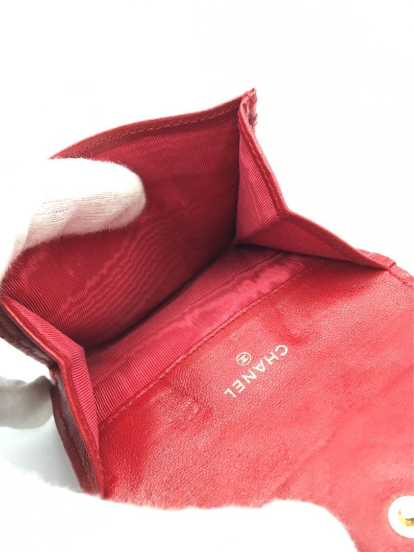 32 シャネル　ラムスキン　ケース