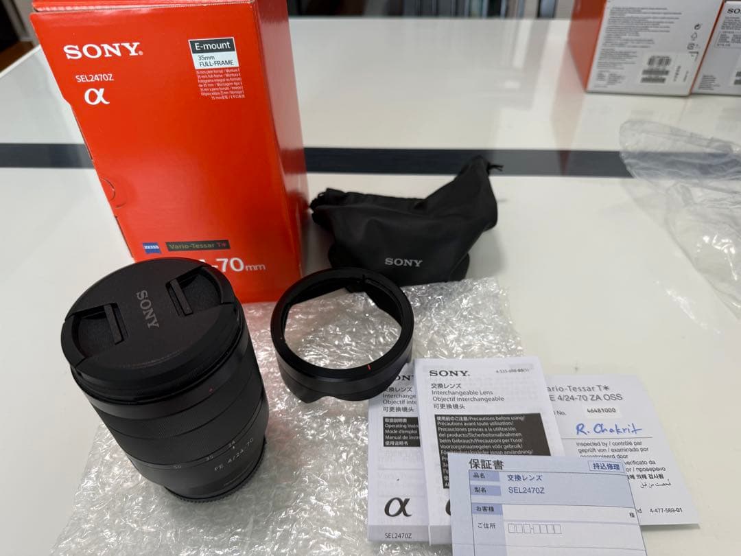 新品同様　SONY SEL2470Z FE 24-70mm F4 ズームレンズ