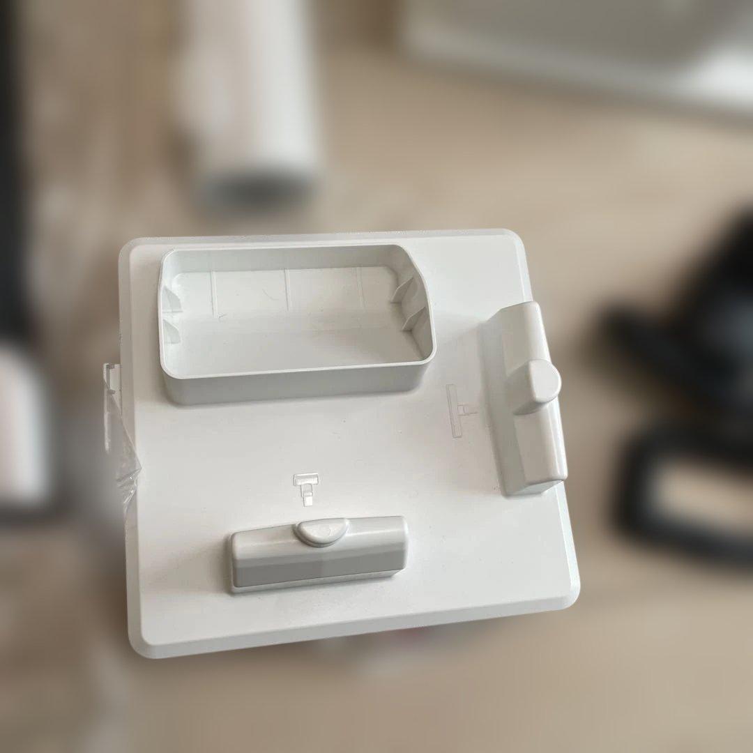 交渉可能　Shark CLEAN SENSE スティッククリーナー 本体　IQ+