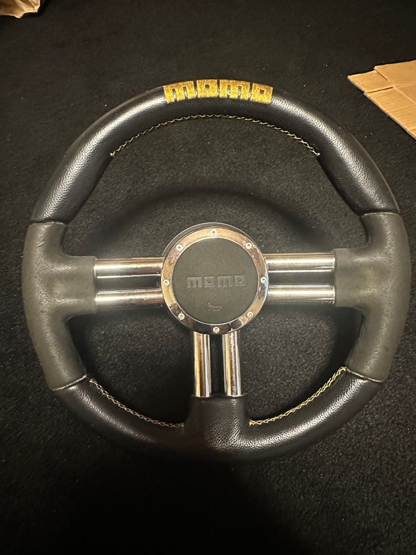 MOMO ステアリング ハンドル レザー