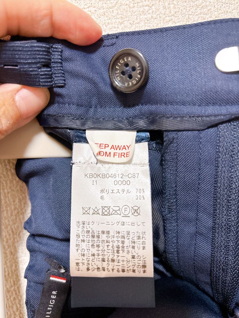 卒園式、入学式に☆ トミーヒルフィガー セットアップ 128サイズ ネイビー