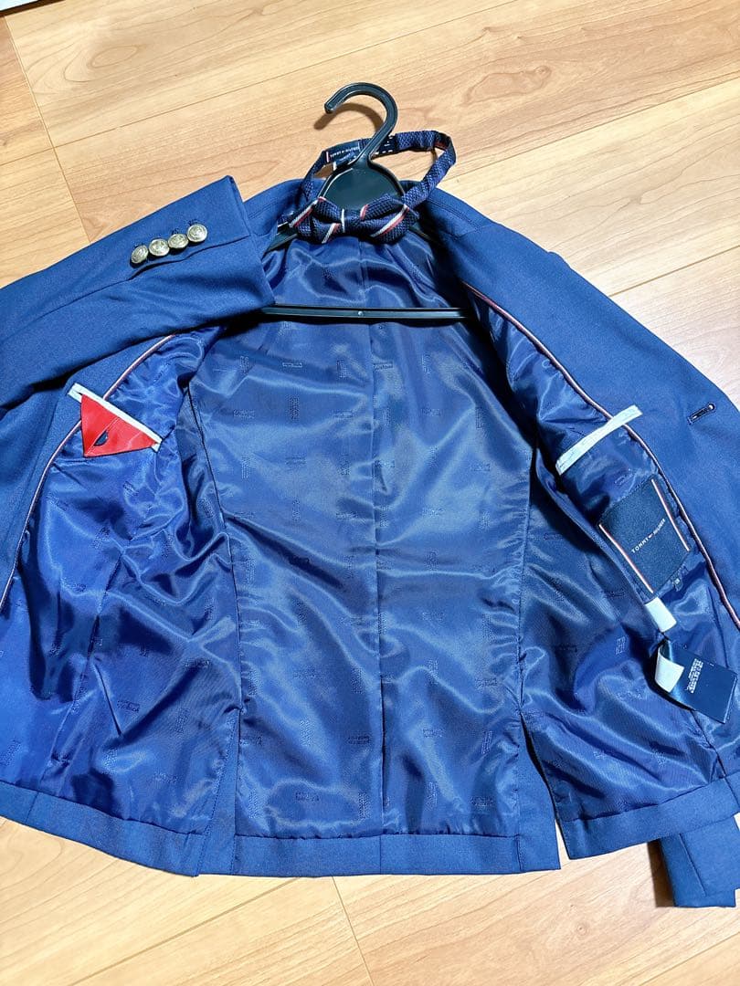 卒園式、入学式に☆ トミーヒルフィガー セットアップ 128サイズ ネイビー