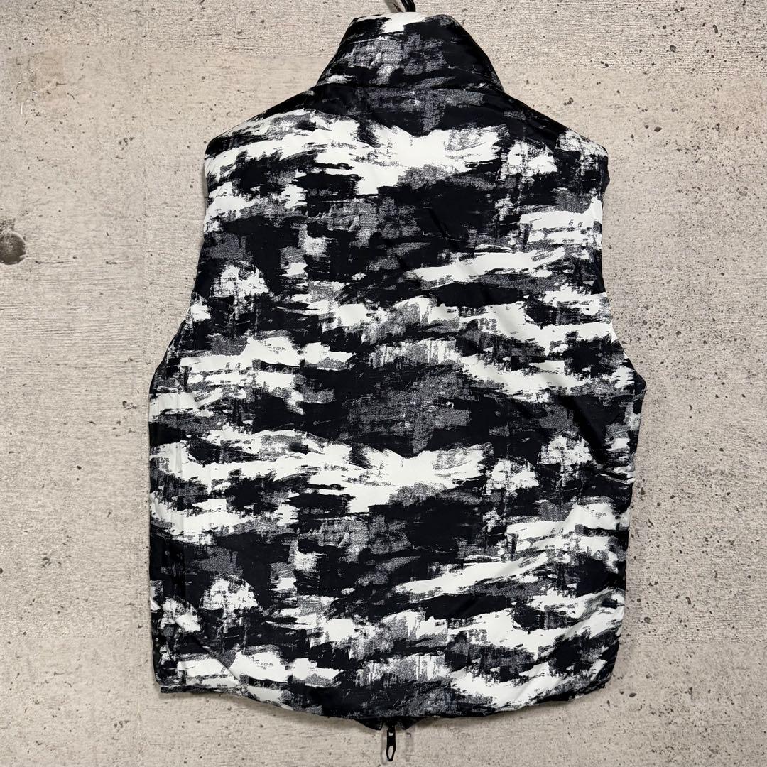 新品　タトラス　ダウンベスト　チャコールグレー　タイダイ　迷彩　リバーシブル