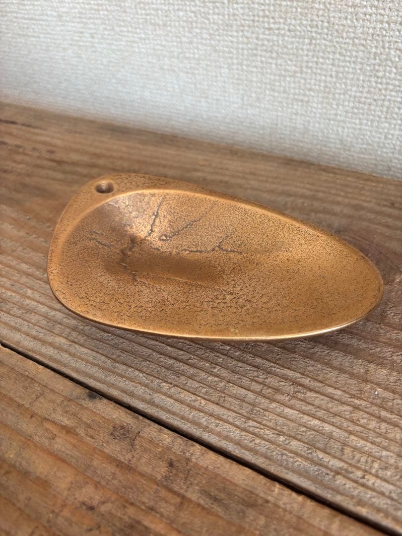 aesop インセンスホルダー