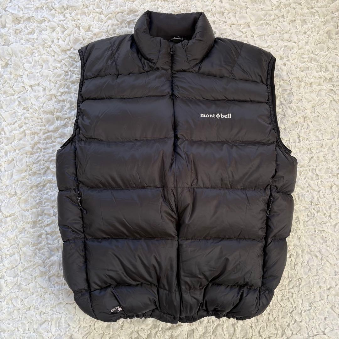 美品モンベル ライトアルパインダウンベスト(XL)ブラック系色