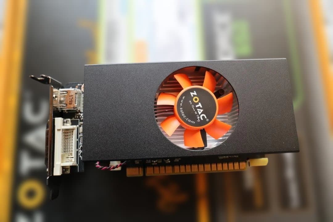 P8P67+CPU+メモリ＋グラボ　４点セット