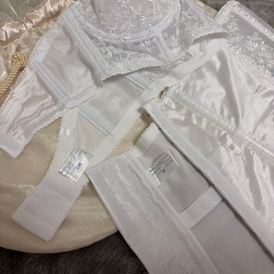 セモアブライダルインナーセット