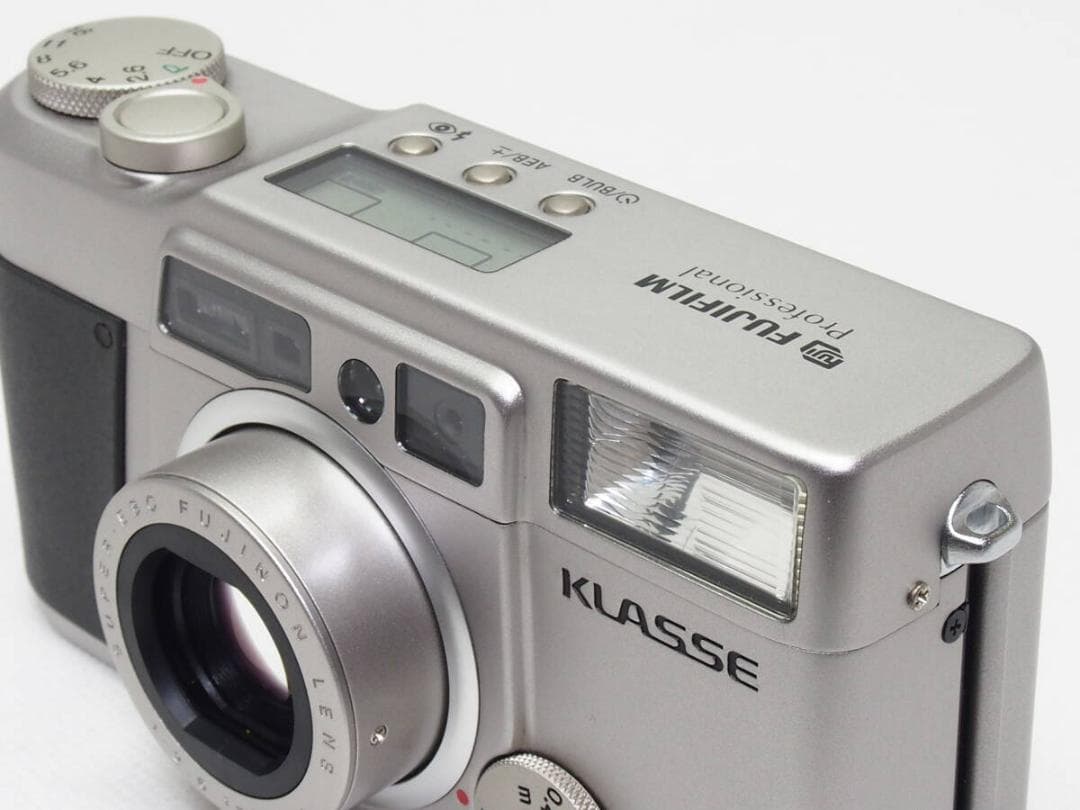 ■ほぼ新品■ FUJIFILM KLASSE シルバー 《 スレ無し 使用感無し