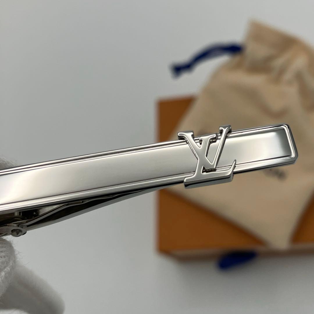 【極美品】LOUIS VUITTON M61981 LV タイピン 箱付き