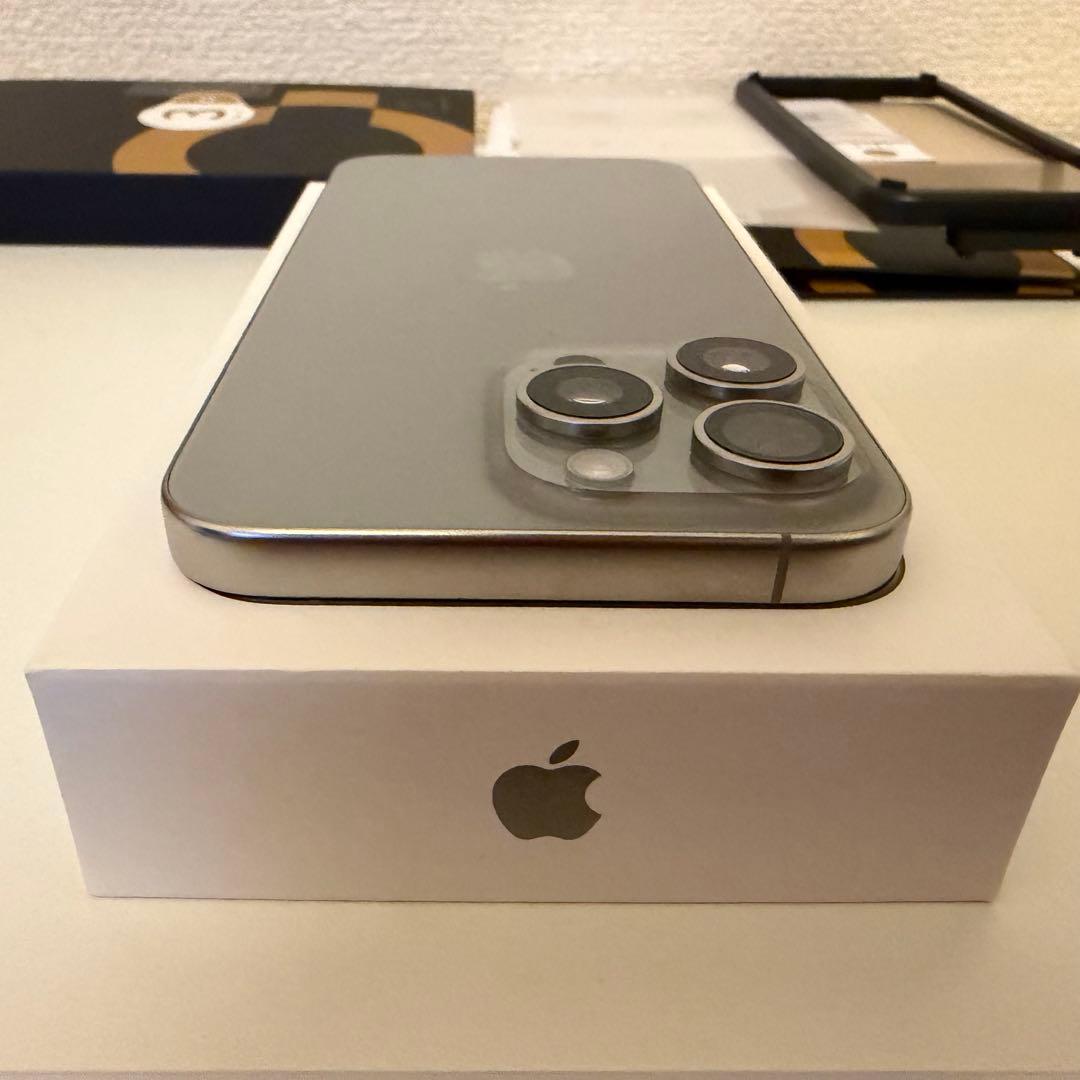 Apple iPhone 15 Pro Max 512GB ナチュラルチタニウム