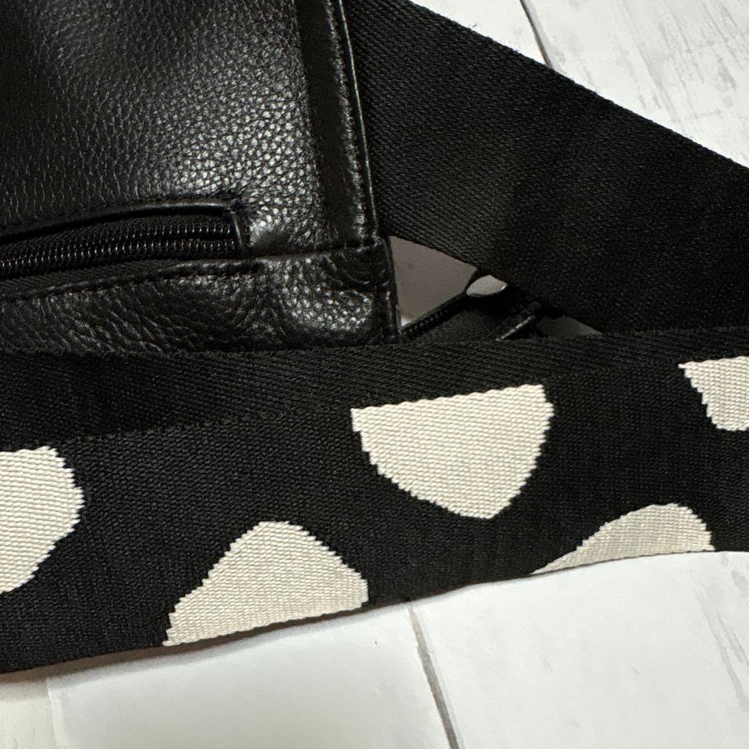 【美品】ear PAPILLONNER ワイドテープ ショルダーバッグ ブラック