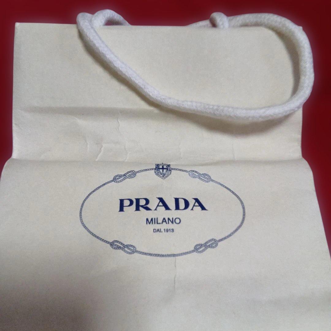 プラダ　ナイロンポケットティッシュケース　正規品
