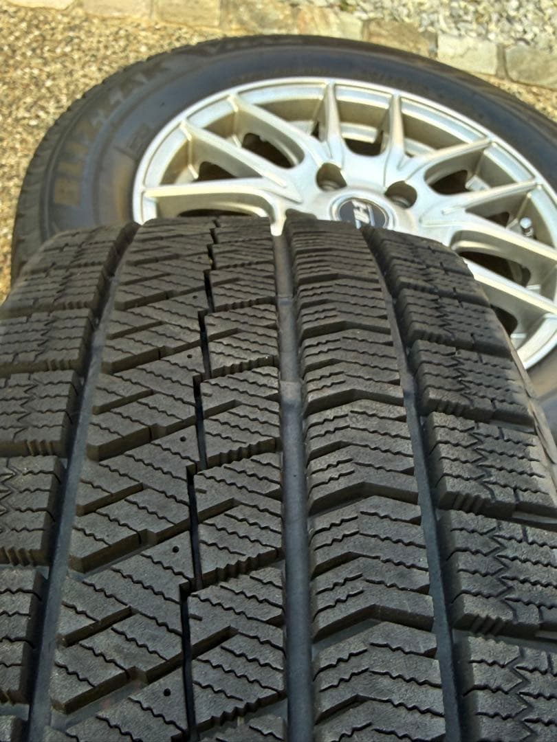 【美品】VRX2 185/65R15スタッドレス4本15×6J PCD114.3
