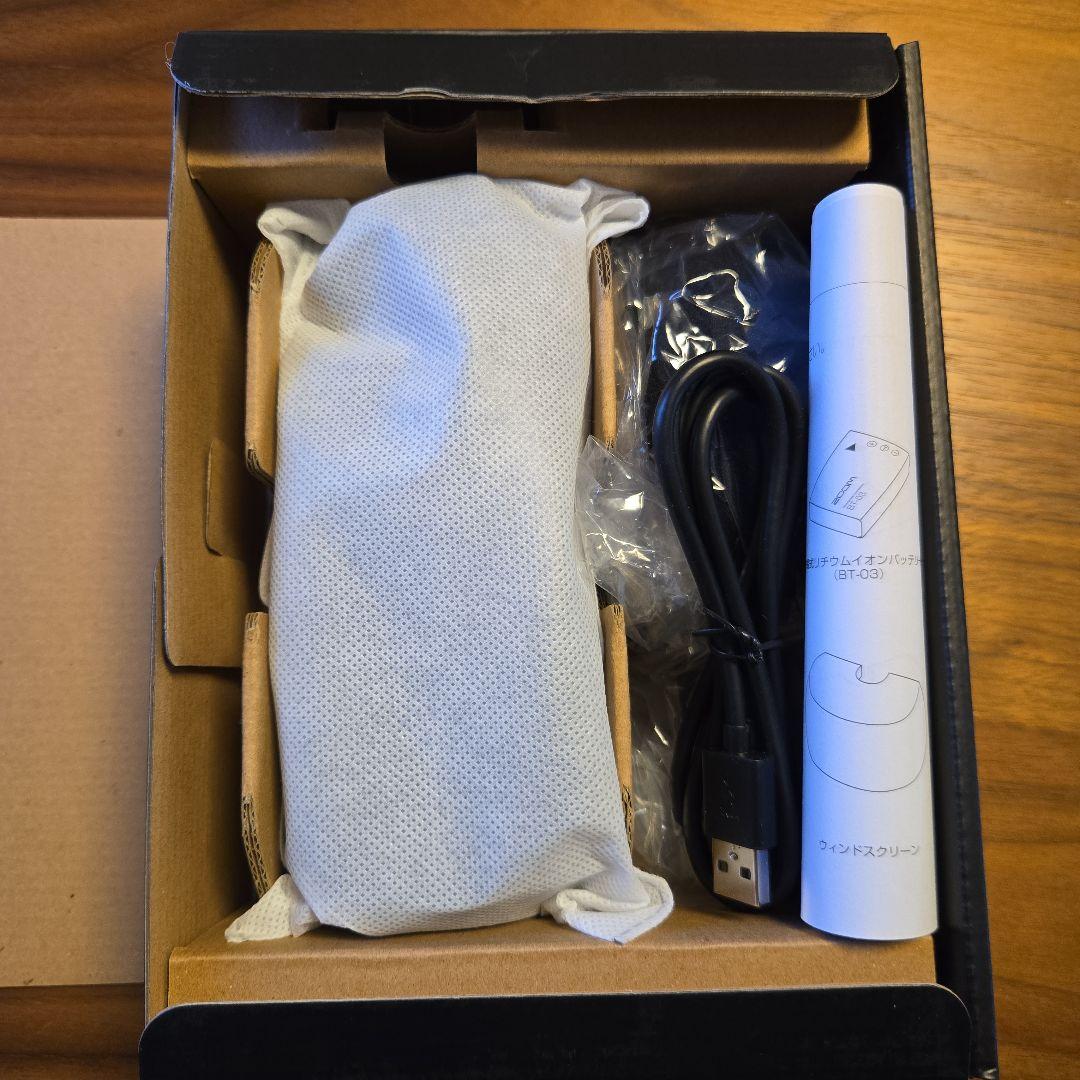 Q8n-4K ZOOM コンパクトマイク ウィンドシールド付き