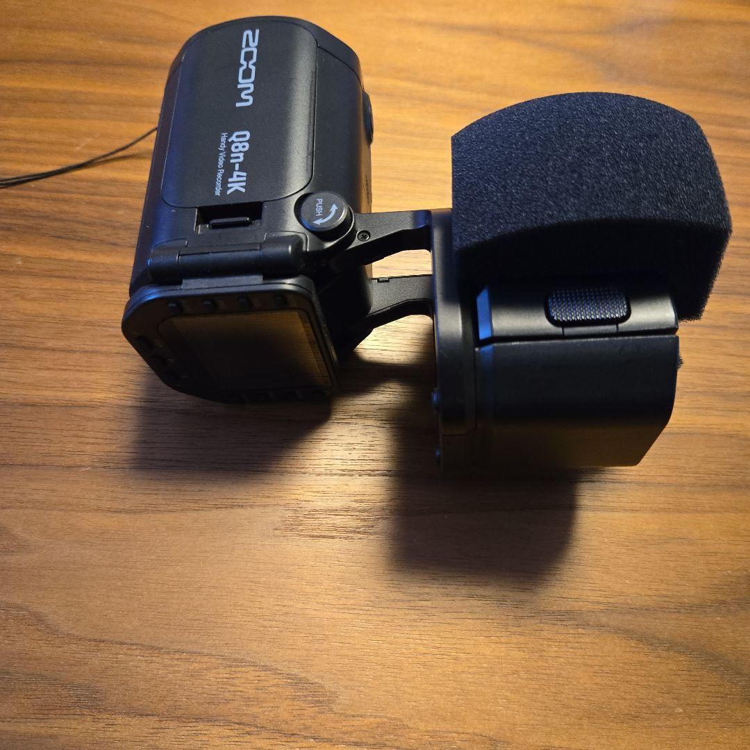 Q8n-4K ZOOM コンパクトマイク ウィンドシールド付き