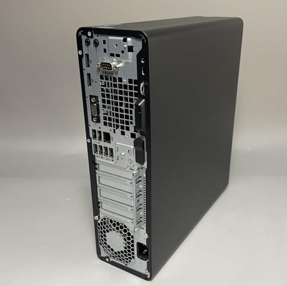 win11 i5-8500 メモリ24G 新品SSD240G キーボド＆マウス付