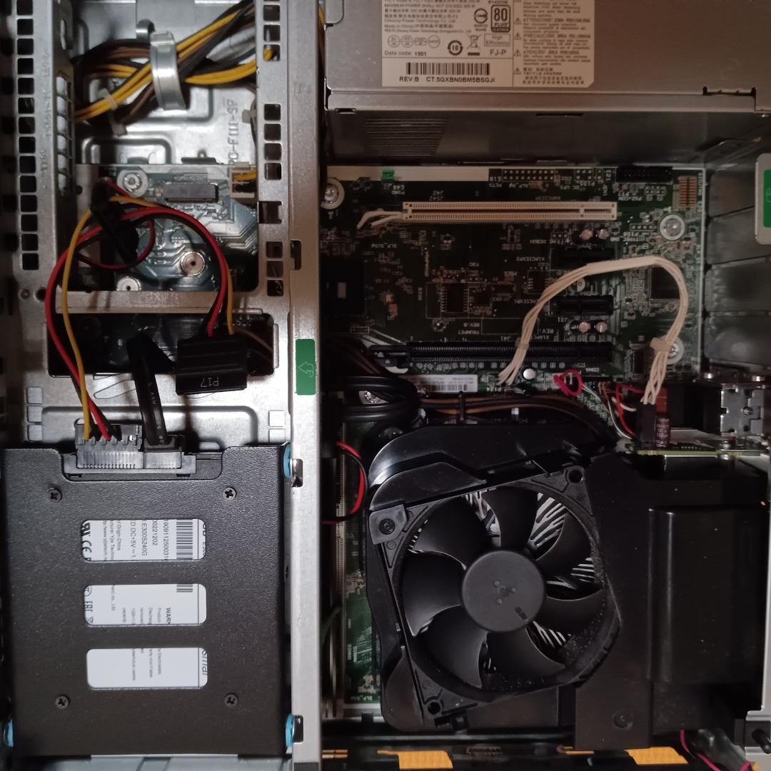 win11 i5-8500 メモリ24G 新品SSD240G キーボド＆マウス付