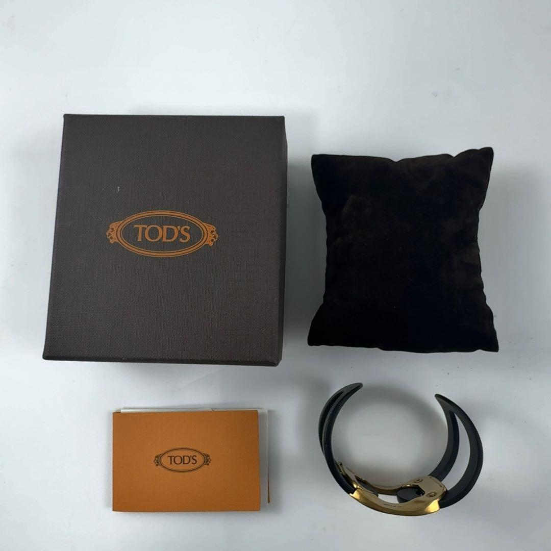 【美品】TOD'S ケイト ブラック ゴールド バングル レディース