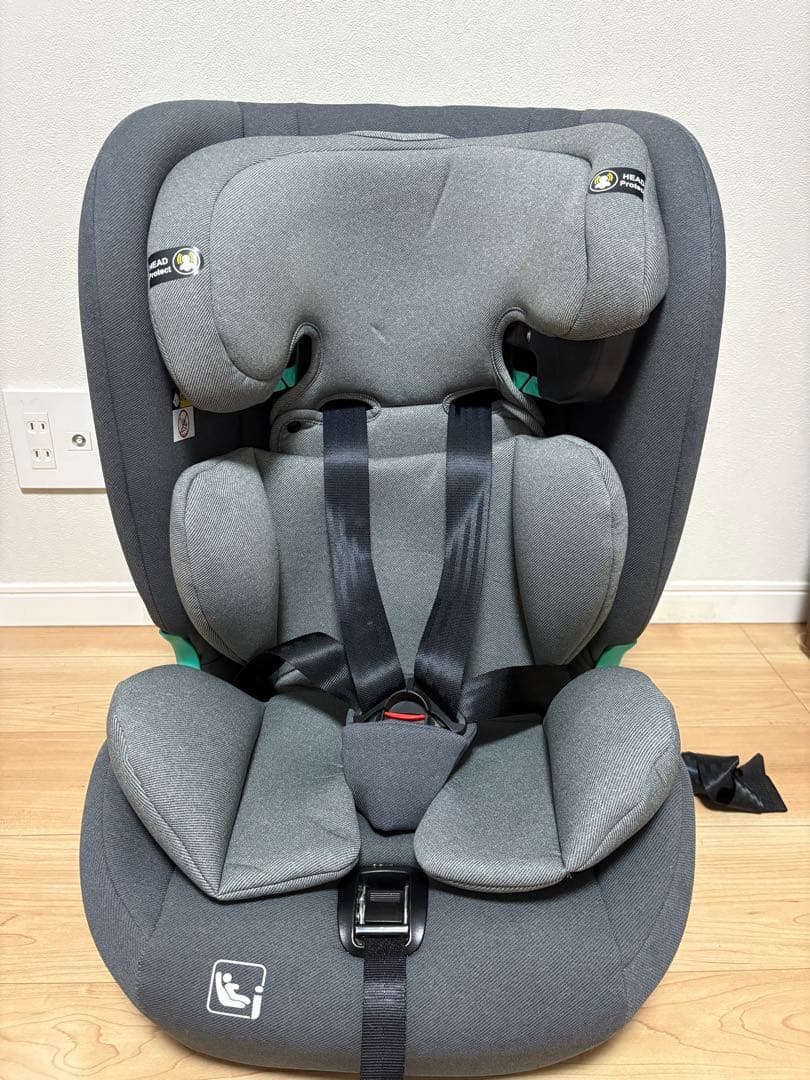 ジュニアシート　チャイルドシート　ISOFIX ５点式安全ベルト　傾斜機能