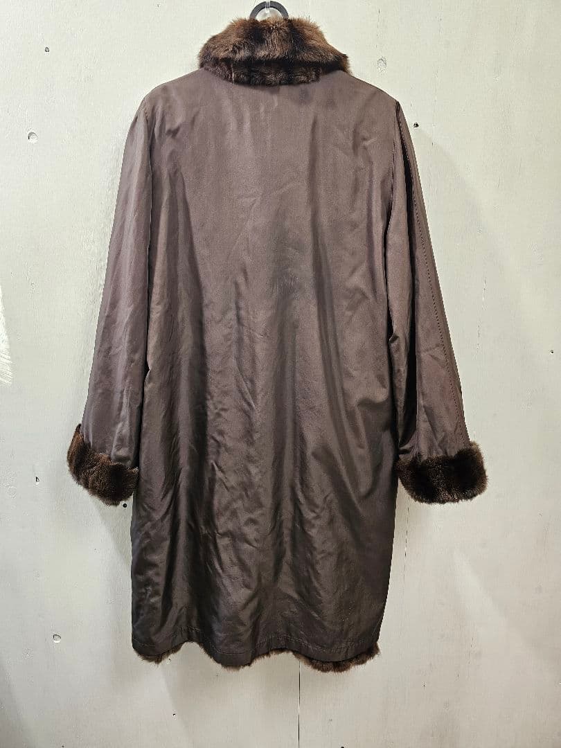 ロシアリス リバーシブル ファーコート ボタン付き 毛皮 ロングコート
