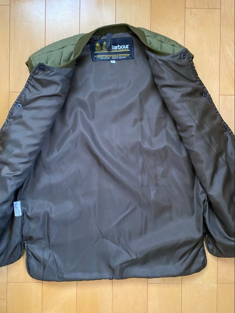 Barbour、バブアー、ベスト、ダウンジャケット、カーキ、サイズ:M