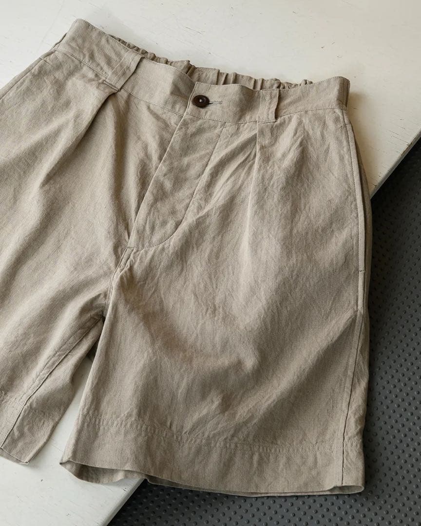 MHL 2点セットショートパンツ、シャツ