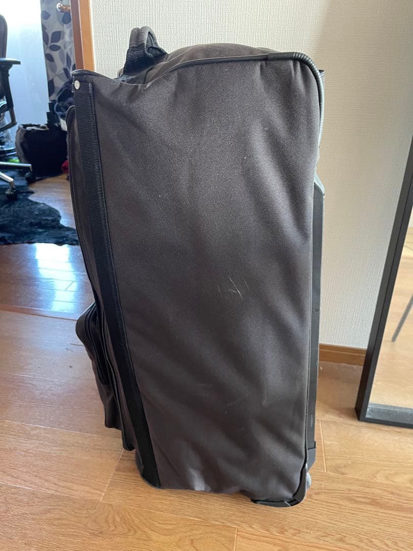 【ポチ】遠征キャリーバック大型　スーツケース　バレーボール10個　空気入