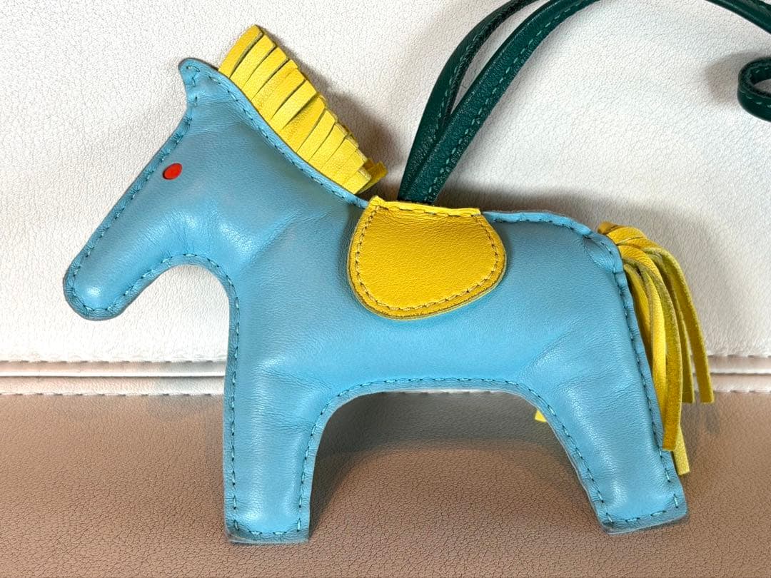 【美品】 HERMÈSロデオMM バッグチャーム アニョーミロ ブルー×イエロー