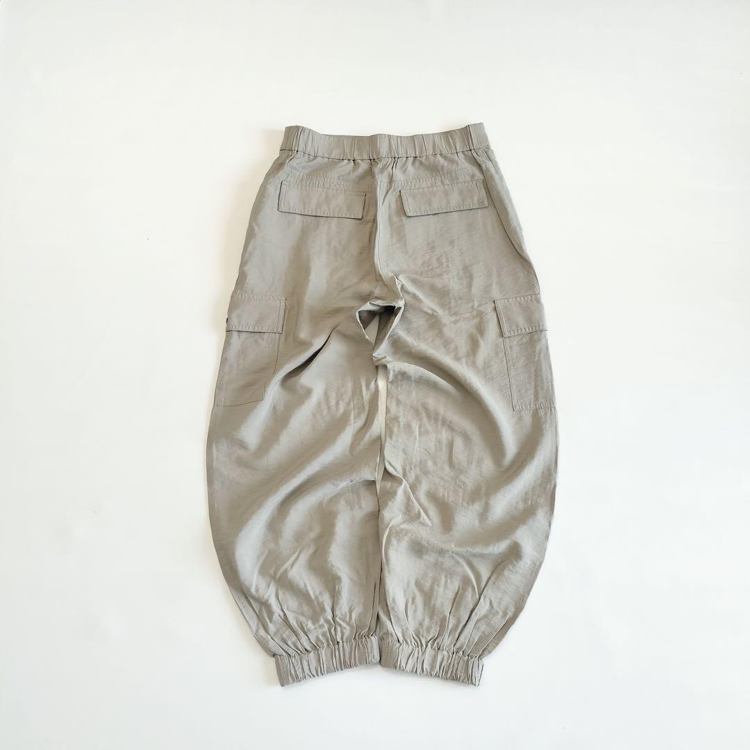 theoryluxe　セオリーリュクス　ウォッシャブル　美脚パンツ　カーキ