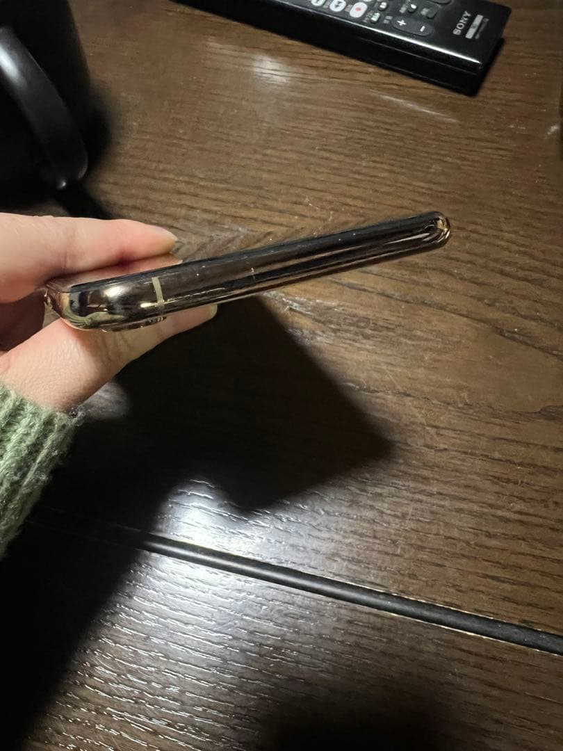 iPhoneXsMax 64GB ゴールド　 SIMフリーバッテリー86%