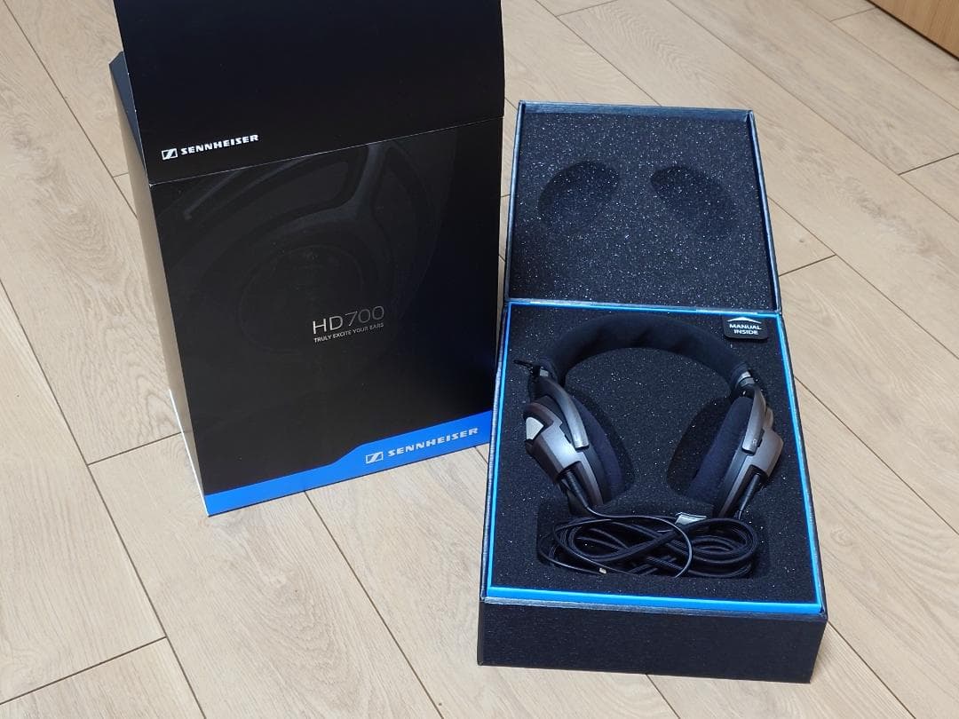 Sennheiser HD700 ヘッドフォン