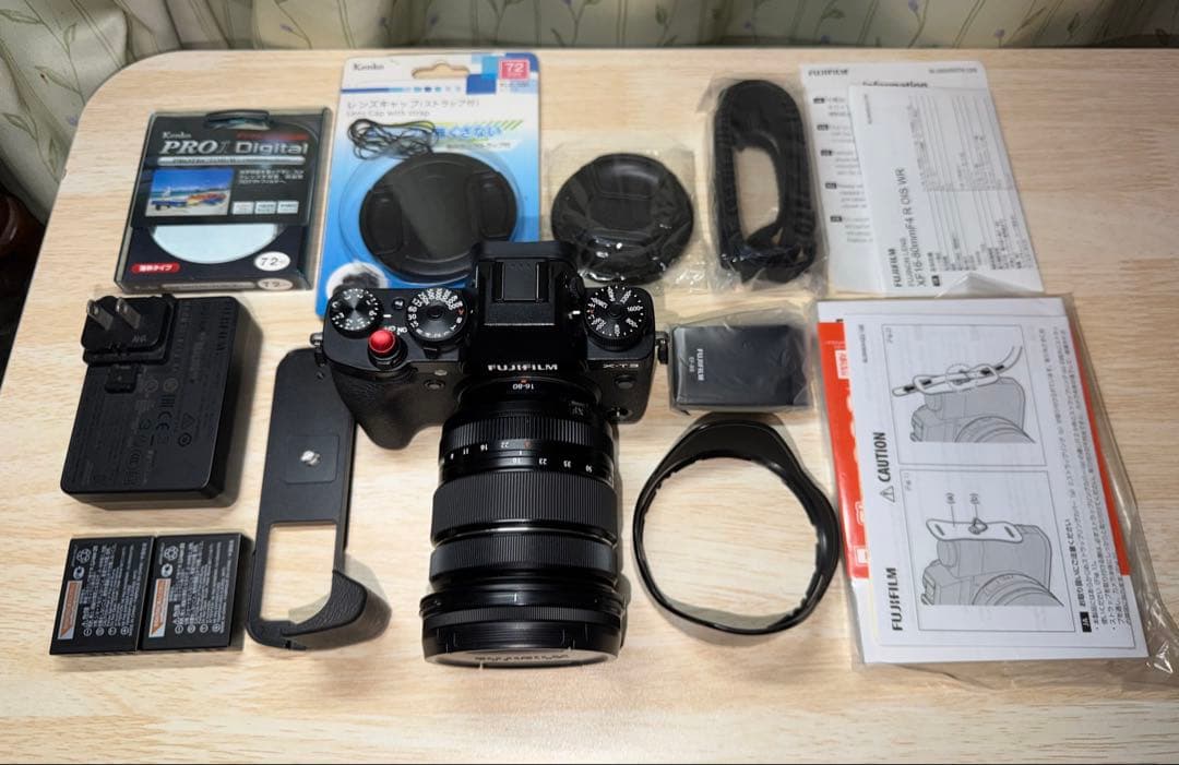 FUJIFILM X-T3 一眼レフ XF16-80mmF4レンズ　フジフィルム