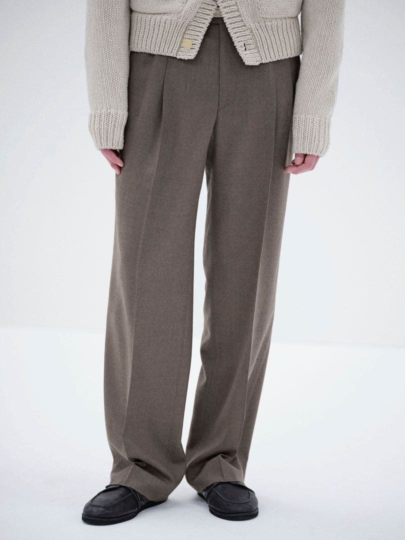 パンツ auralee super light wool two-tuck slacks