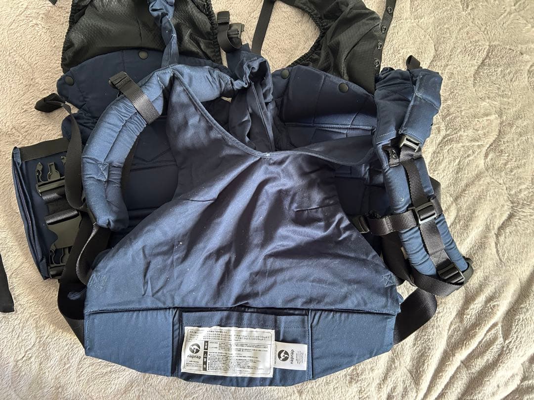 nänäp 抱っこひも ネイビー 最大15kg