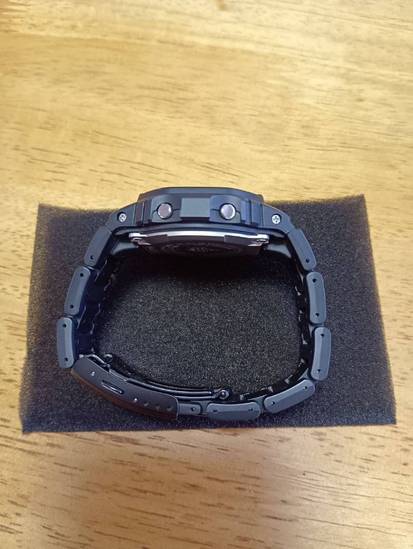 美品 国内正規品 CASIO G-SHOCK　GW-B5600BC-1BJF