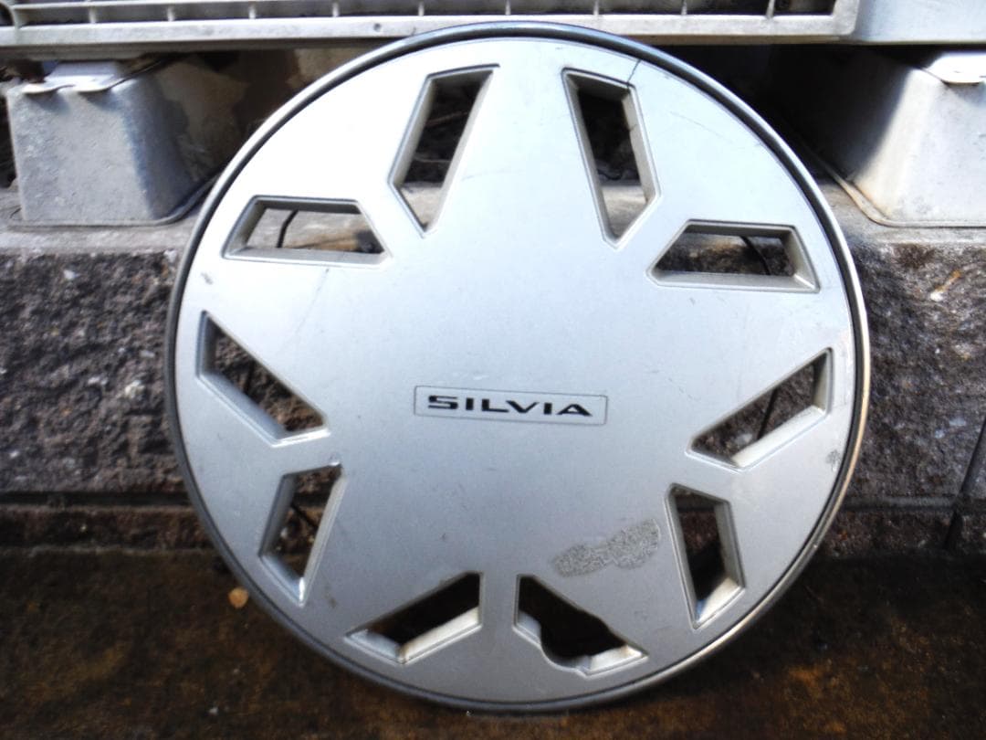 日産　ニッサン　シルビア　SILVIA　S12　純正ホイールカバー　4枚セット