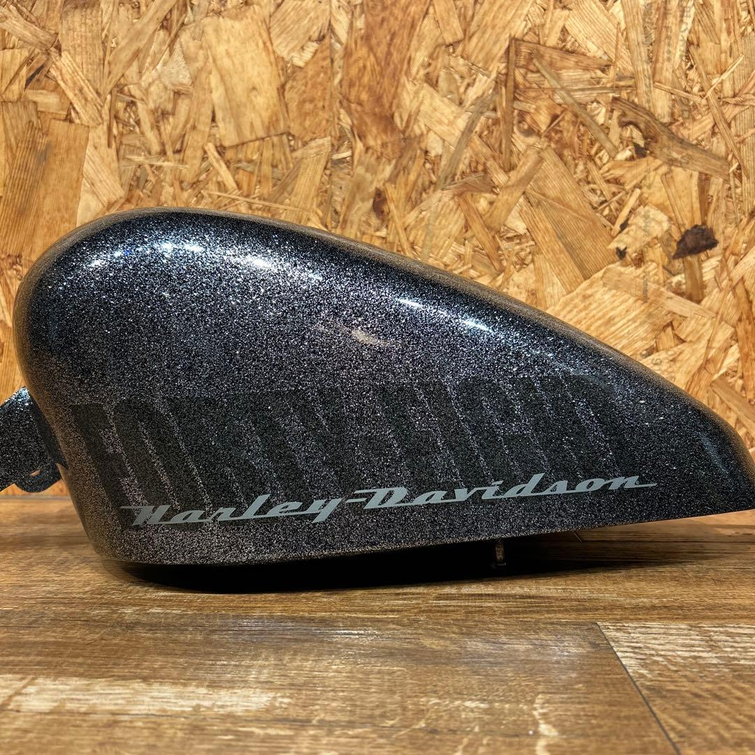 ハーレー　フォーティエイト　XL1200X 純正　タンク　フォーティーエイト