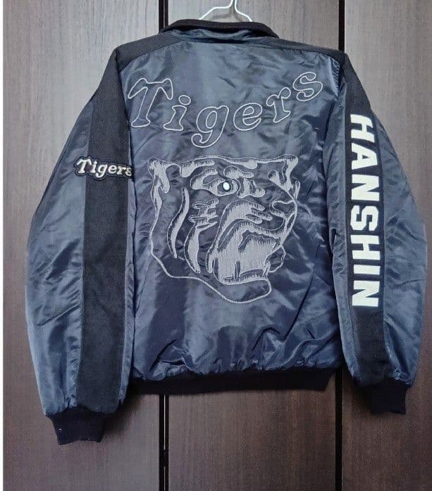 【レア】阪神　タイガース　コシノミチコ　コラボ　グランドコート　ローリングス　M