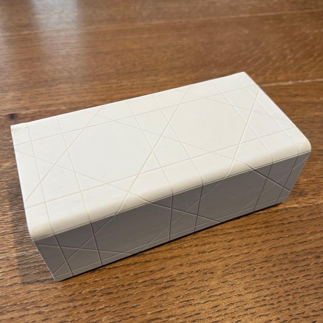 Dior GLOSSY1 ブラウン サングラス ゴールドロゴ