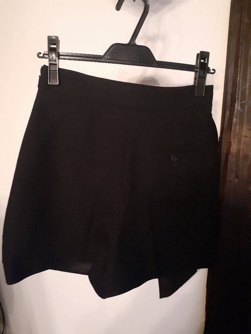 AlexanderMcQueen リボンモチーフ ショートパンツ スカート風 黒