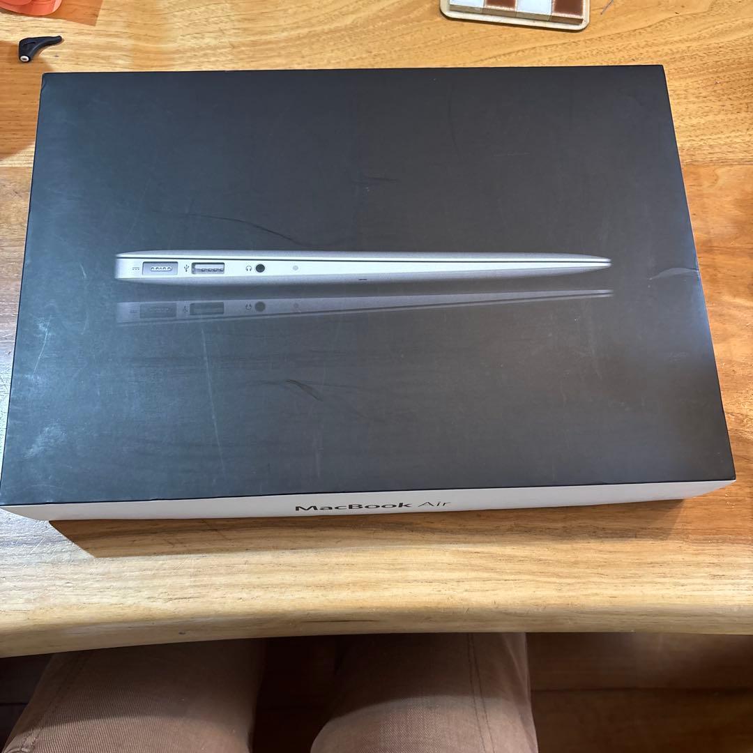 M*o様 MacBook Air 11-inch, Mid A1370