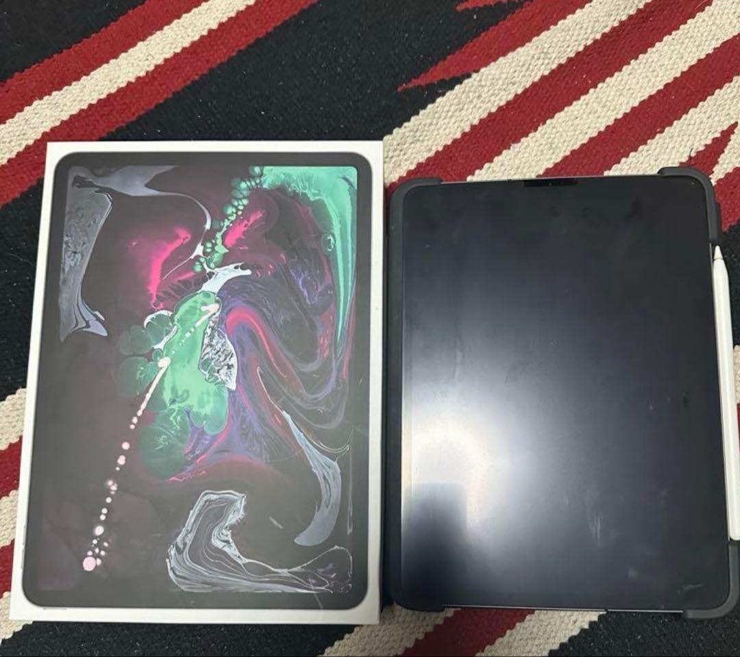 iPad Pro 11インチ 本体第一世代　apple pencil 付き